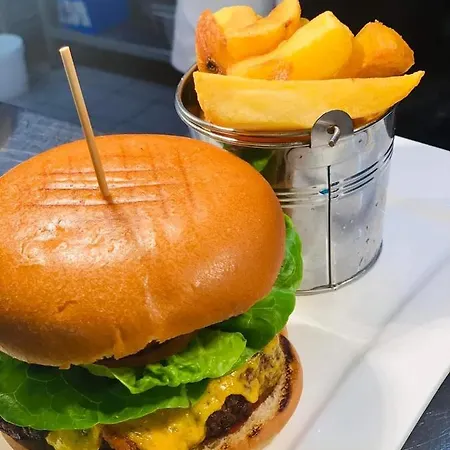 The Merry Monk Ξενοδοχείο