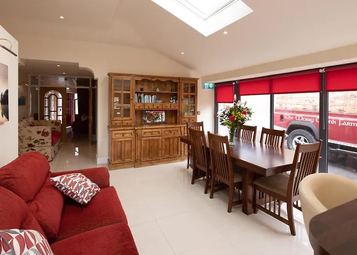 The Merry Monk 발리나